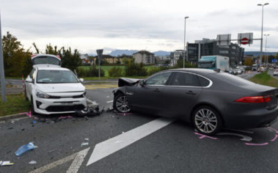 Sursee LU – Kollision zwischen zwei Autos – drei Personen verletzt