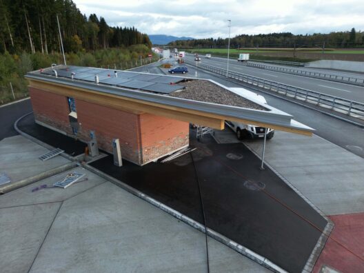 A1 / Kirchberg BE – Kriegstetten SO: Eröffnung Rastplatz Chölfeld A1 / Kirchberg BE – Kriegstetten SO: Eröffnung Rastplatz Chölfeld