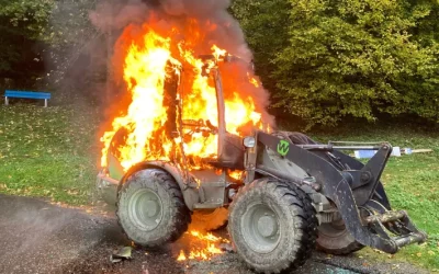 Mollis GL – Pneulader in Brand geraten