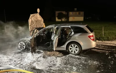 A3/Mollis GL – Auto während der Fahrt in Brand geraten