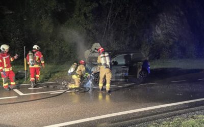 Trin GR – Feuerwehreinsatz wegen Fahrzeugbrand