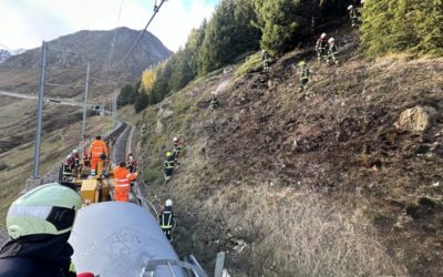 Feueralarm in Tschamut GR – Dampfzug löst 1000 Quadratmeter Flurbrand aus