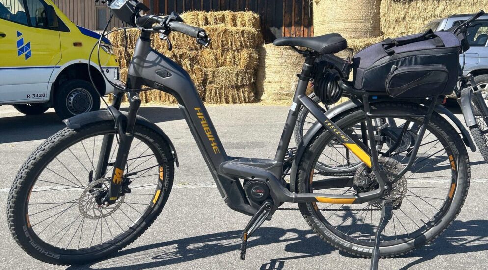 Schwellbrunn AR – E-Bike-Fahrer (64) nach Sturz schwer verletzt – ins Spital geflogen