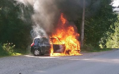 Urnäsch AR – Auto vollständig ausgebrannt