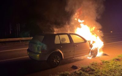 Hunzenschwil AG / A1 – Auto ausgebrannt – Lenkerin war alkoholisiert