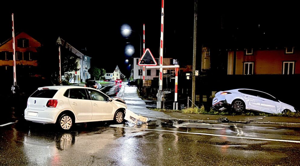 Amriswil TG – Kollision zwischen zwei Autos – drei Personen verletzt