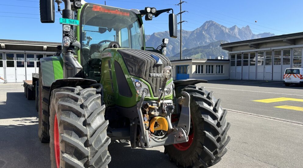 Vilters SG – Velofahrer (69) nach Unfall mit Traktor verletzt