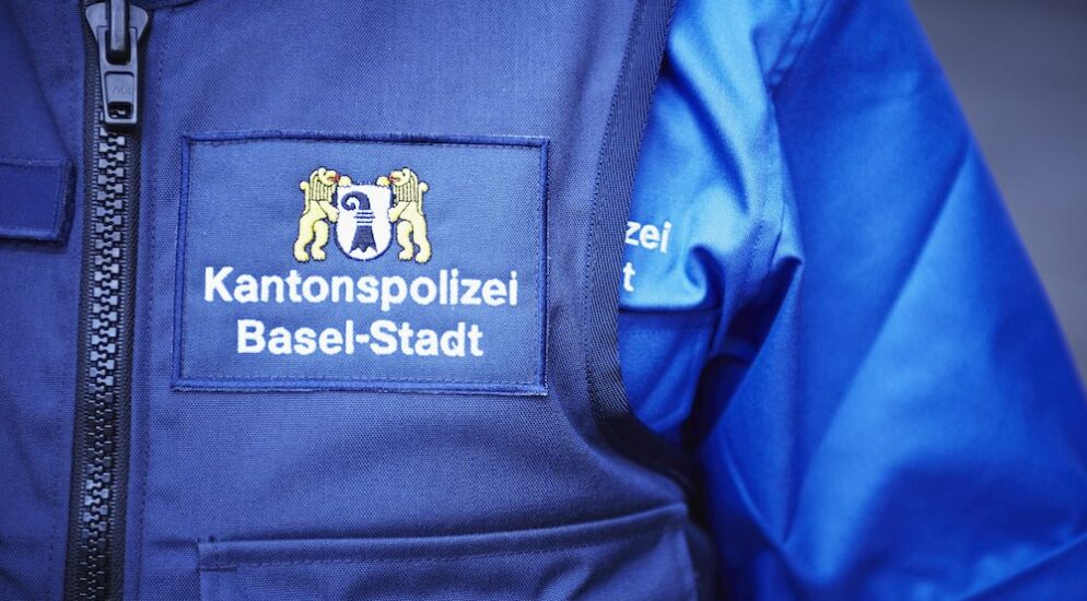 Stadt Basel BS – Verkehrsunfall zwischen Tesla und Fahrrad – Zeugenaufruf