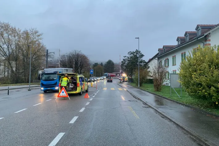 Balsthal SO – Nach Kollision mit Fussgänger ohne Schadensregulierung weitergefahren