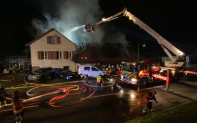 Bättwil SO – Brand zerstört Jugendwerkstatt – Zeugenaufruf