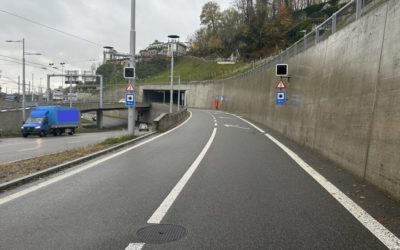 Neuhausen am Rheinfall SH – 21-jähriger Motorradfahrer bei Sturz verletzt