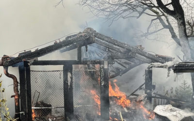 Altishofen LU – Gartenhaus gerät in Brand