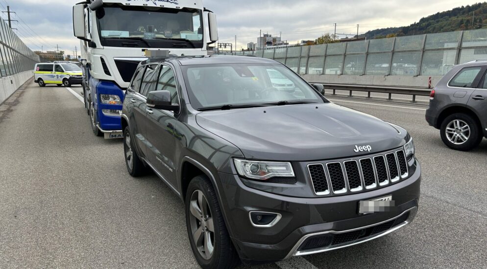 A1 bei Spreitenbach AG – Streifkollision hinterlässt Fragen – Zeugenaufruf