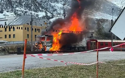 Realp UR – Lastwagen beim Autoverlad Furka in Brand geraten