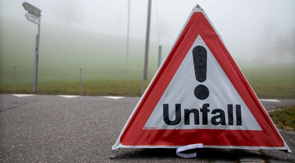 Aclens VD: Tödlicher Unfall – Fahrer und Beifahrerin meldeten sich bei der Polizei