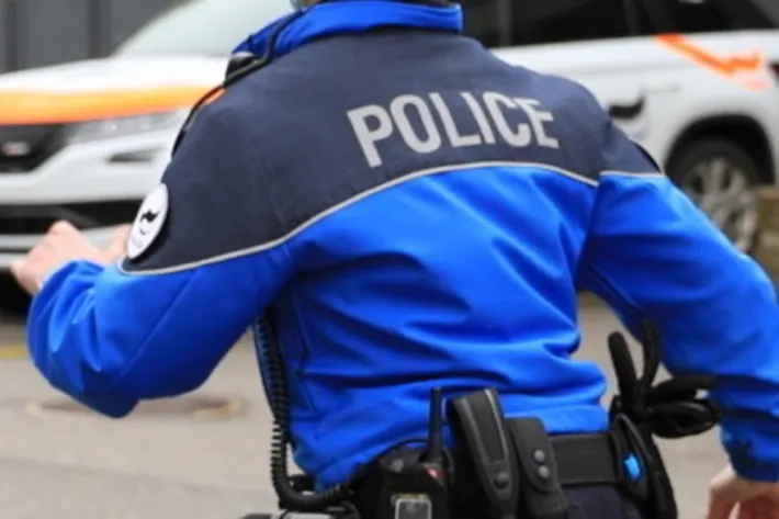 Bulle FR – Brand in Mehrfamilienhaus – rund 30 Personen mussten evakuiert werden