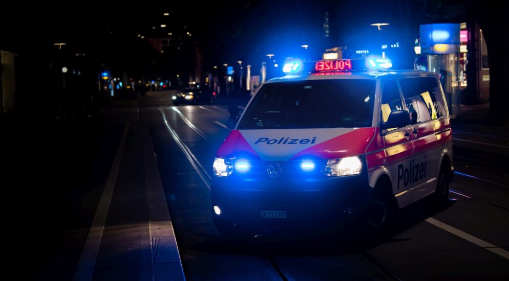 Stadt Zürich ZH (Kreis 4) – Nach Kollision weitergefahren – Zeugenaufruf