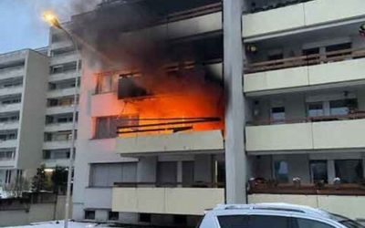 Feuer in Nussbaumen AG – Gasflasche auf Wohnungsbalkon explodiert