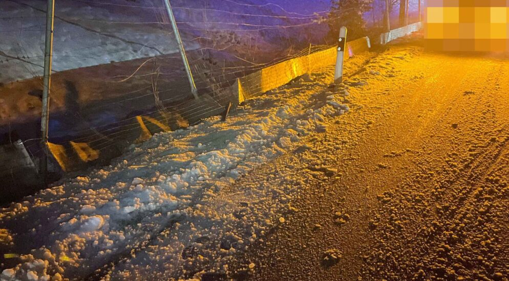 Döttingen AG – Nach Verkehrsunfall einfach weitergefahren – Zeugenaufruf