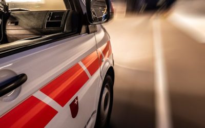 Gersau SZ – Zwei verletzte Polizisten bei Personenkontrolle