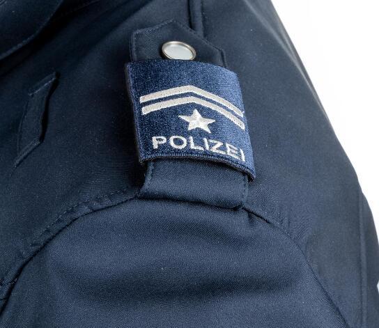 Reinach BL – Disput zwischen Hundehalter – Polizei sucht Zeugen