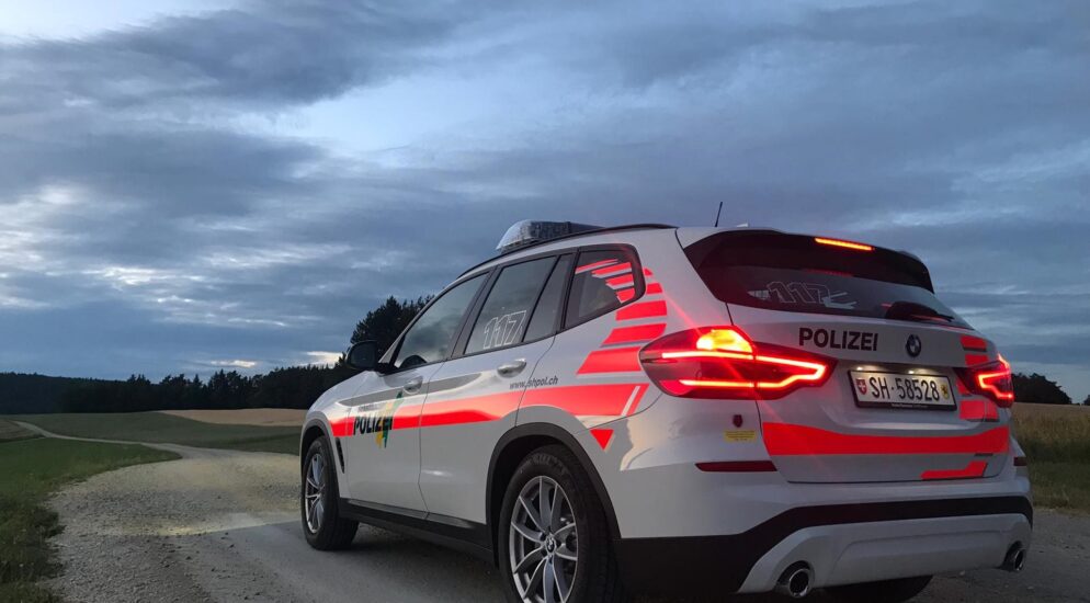 Stadt Schaffhausen SH – Unfallstelle einfach pflichtwidrig verlassen – Zeugenaufruf