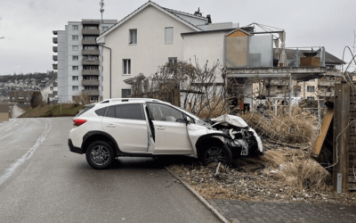 Bremgarten AG – Am Steuer eingeschlafen und verunfallt – Beifahrerin (47) verletzt