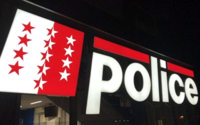 Unfall in Crans-Montana VS – Schneemobil stürzt über Böschung – Frau (†63) tot