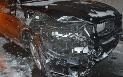 Escholzmatt-Marbach LU – Autofahrer (45) auf schneebedeckter Fahrbahn verunfallt