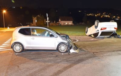 Unfall Triengen LU – Zwei Autos kollidieren – vier Verletzte