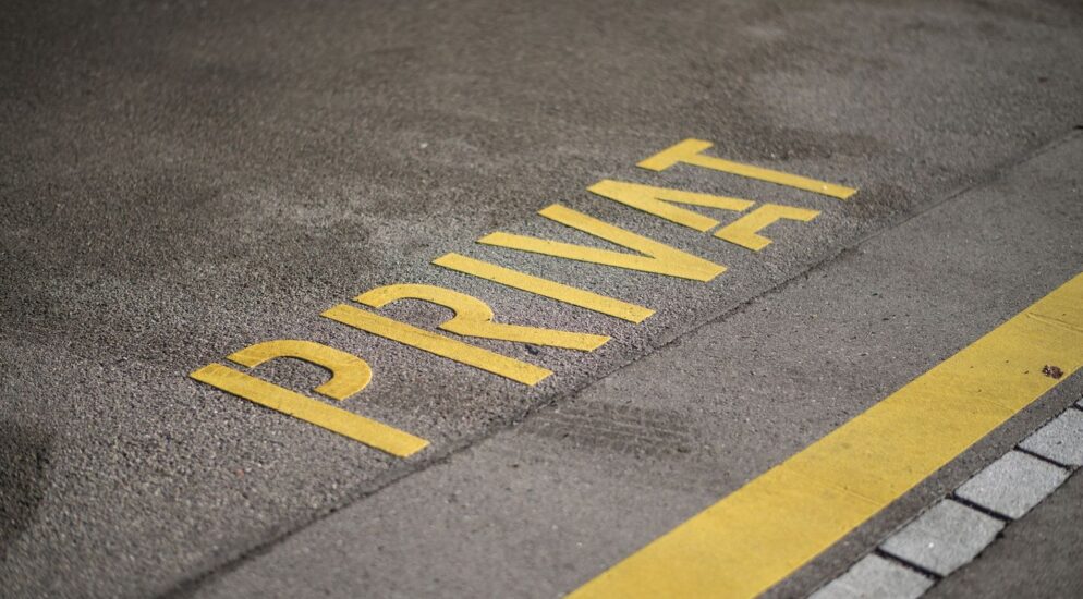 Kapo Zürich – Fremde Fahrzeuge auf meinem Privatparkplatz – was kann ich tun?