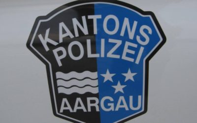 Würenlos / Aarau AG – Erfolgreiche Anhaltungen von mutmasslichen Dieben