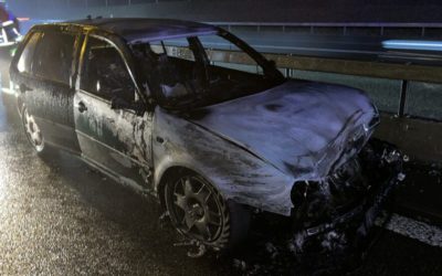 Birrhard AG / A1 – Auto nach Auffahrkollision in Brand geraten