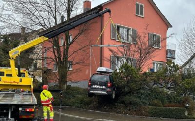 Winterthur ZH – 15-jähriger Syrer mit geklautem Auto geflüchtet – Festnahme