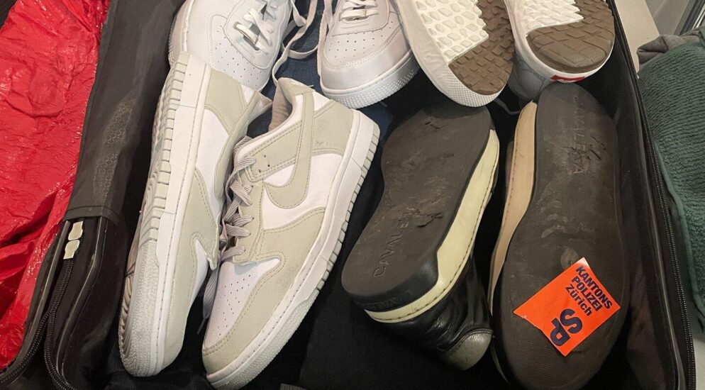 Flughafen Zürich – Mehrere Kilo Kokain in doppeltem Boden und Schuhen versteckt