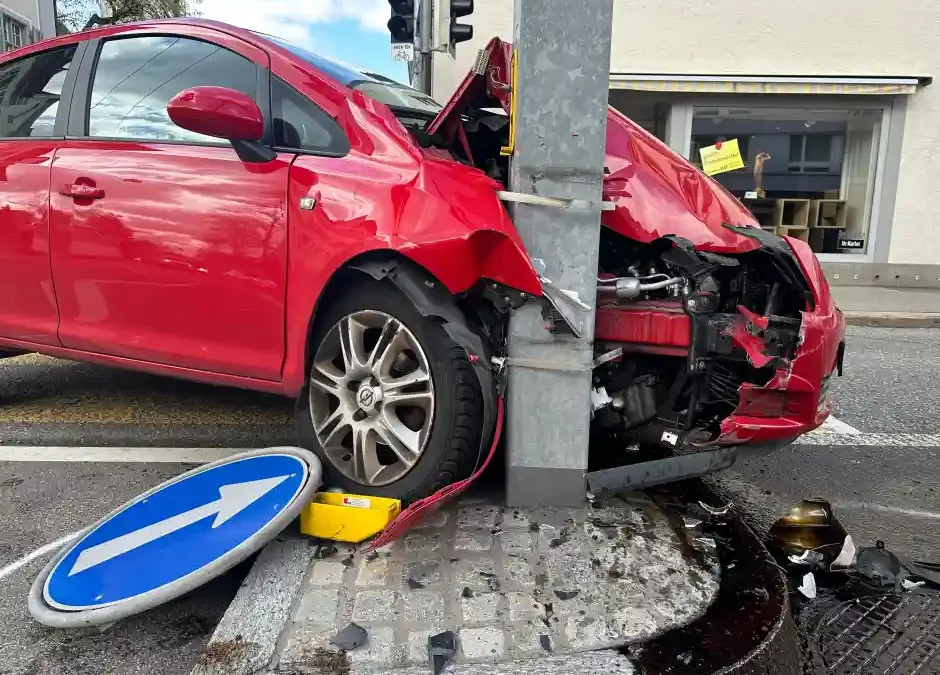 Stadt St.Gallen – Kontrolle über Fahrzeug verloren