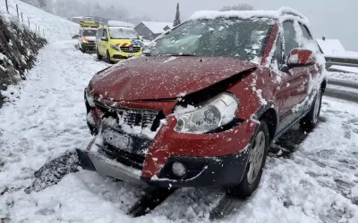 Uetliburg SG – Selbstunfall mit Auto