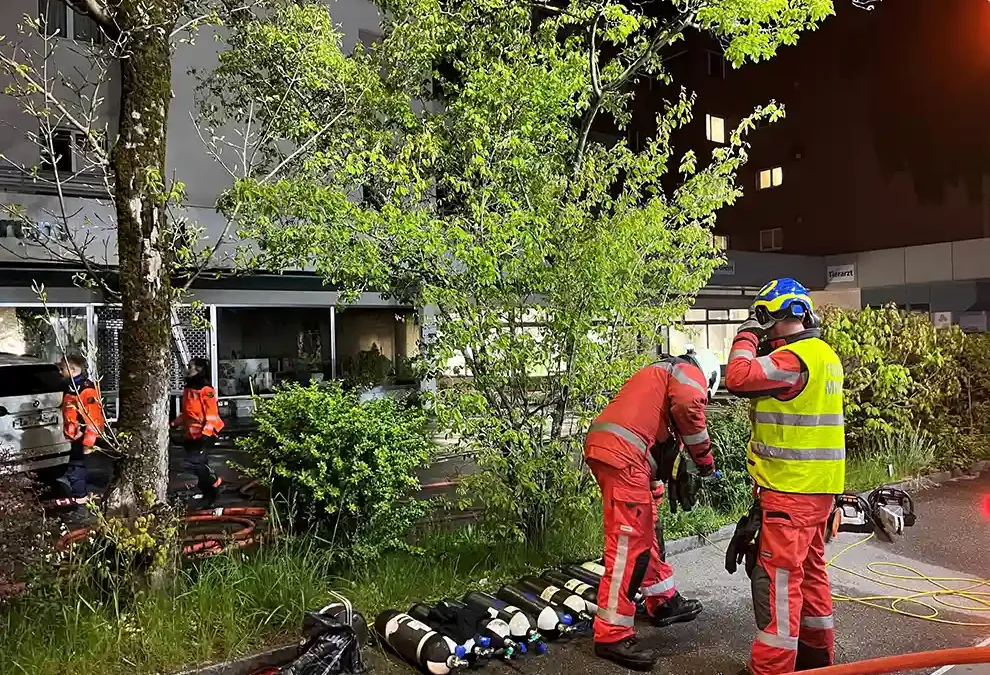 Dietlikon ZH – Brand verursacht hohen Sachschaden