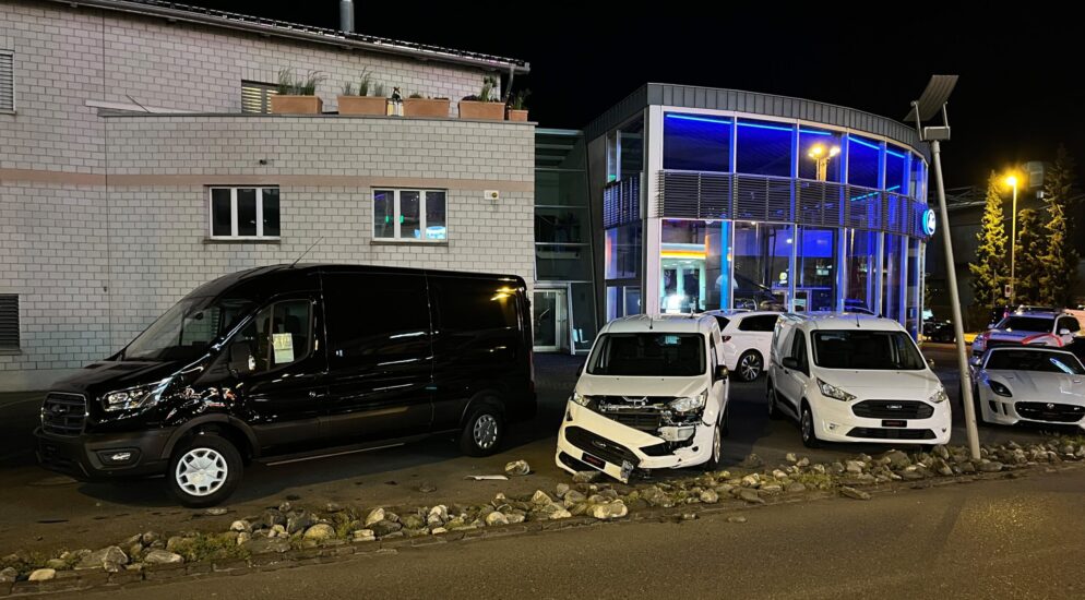 TG Frauenfeld – Mit Sattelmotorfahrzeug verunfallt und weitergefahren