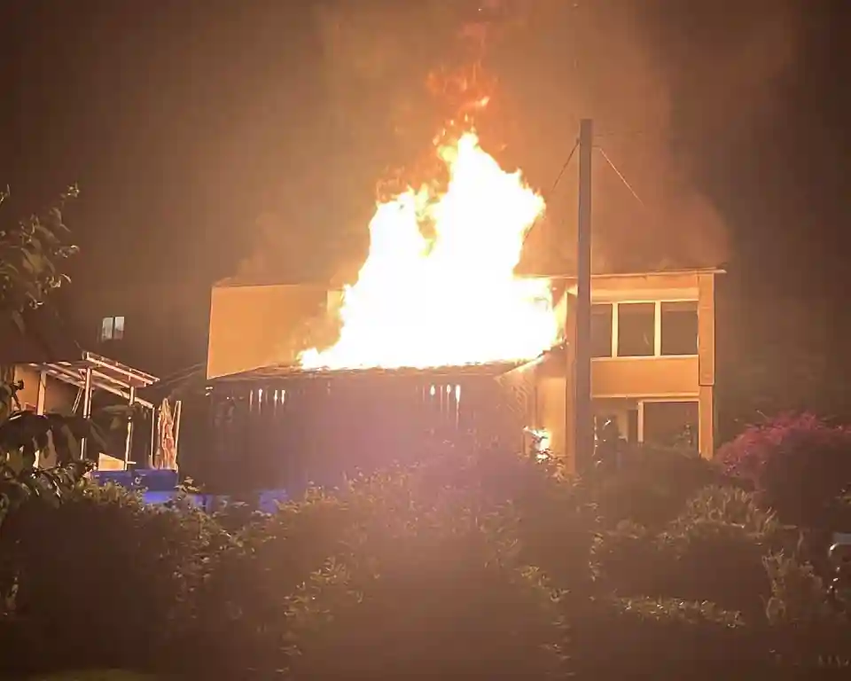 Münchwilen AG – Schopf stand in Vollbrand