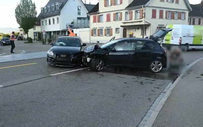 Lütisburg SG – Unfall zwischen zwei Autos