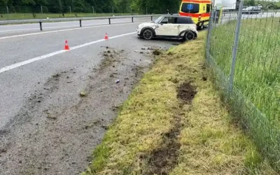 Wiedlisbach/Autobahn A1 – SO Selbstunfall mit Auto in der Ausfahrt Wangen an der Aare – Fahrzeuglenkerin leicht verletzt