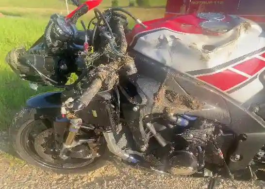 Dornach: Motorradlenker zieht sich bei Selbstunfall erhebliche Verletzungen zu
