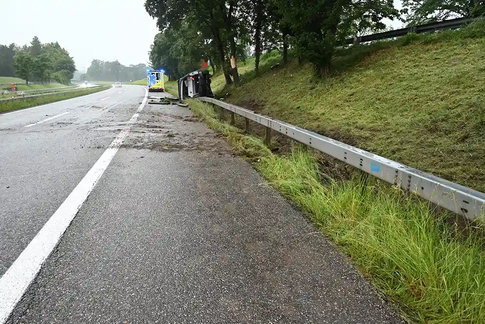 Goldach: Selbstunfall auf Autobahn Goldach: Selbstunfall auf Autobahn