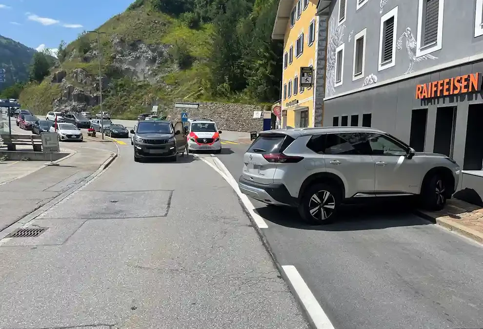 Tiefencastel GR – Fahrradfahrer übersehen