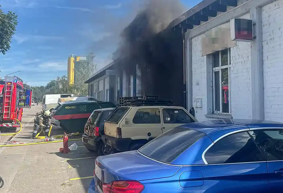 Basel Landschaft – Brandfall in einer Gewerbeliegenschaft erfordert Feuerwehreinsatz