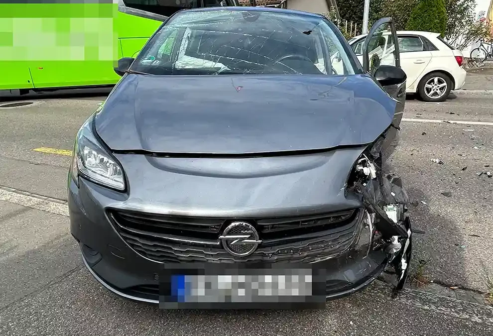 Romanshorn TG – Verkehrsunfall nach Sekundenschlaf