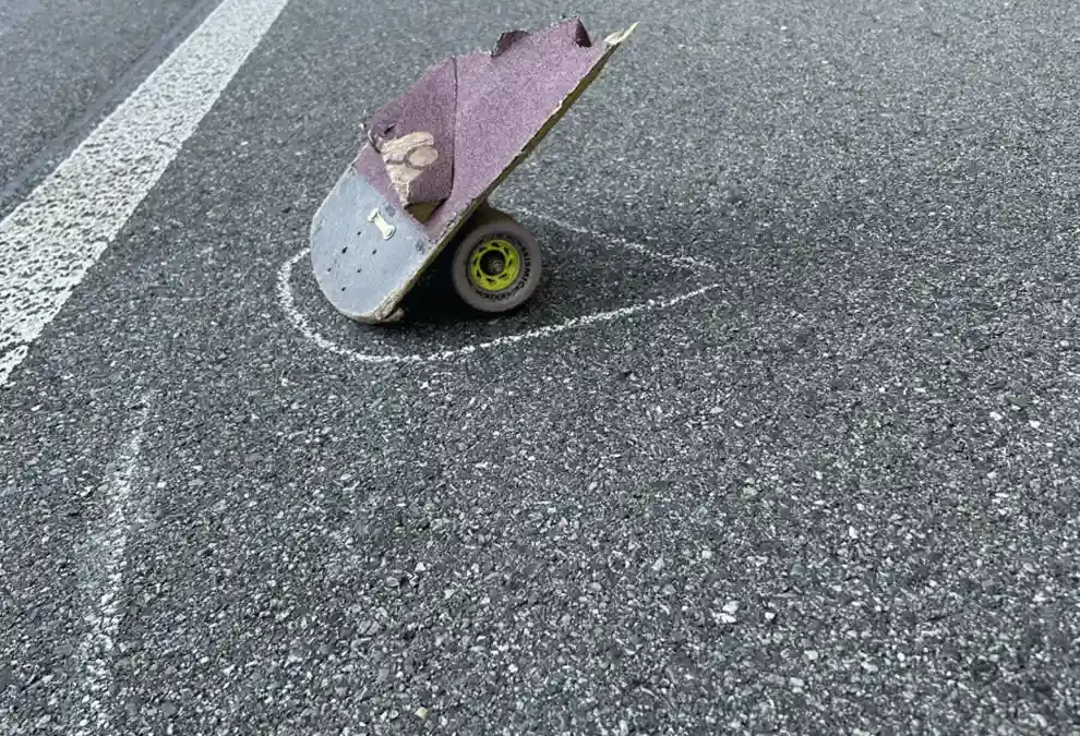 Erlinsbach/Salhöhe – Skateboarderin verstirbt nach Kollision mit Auto