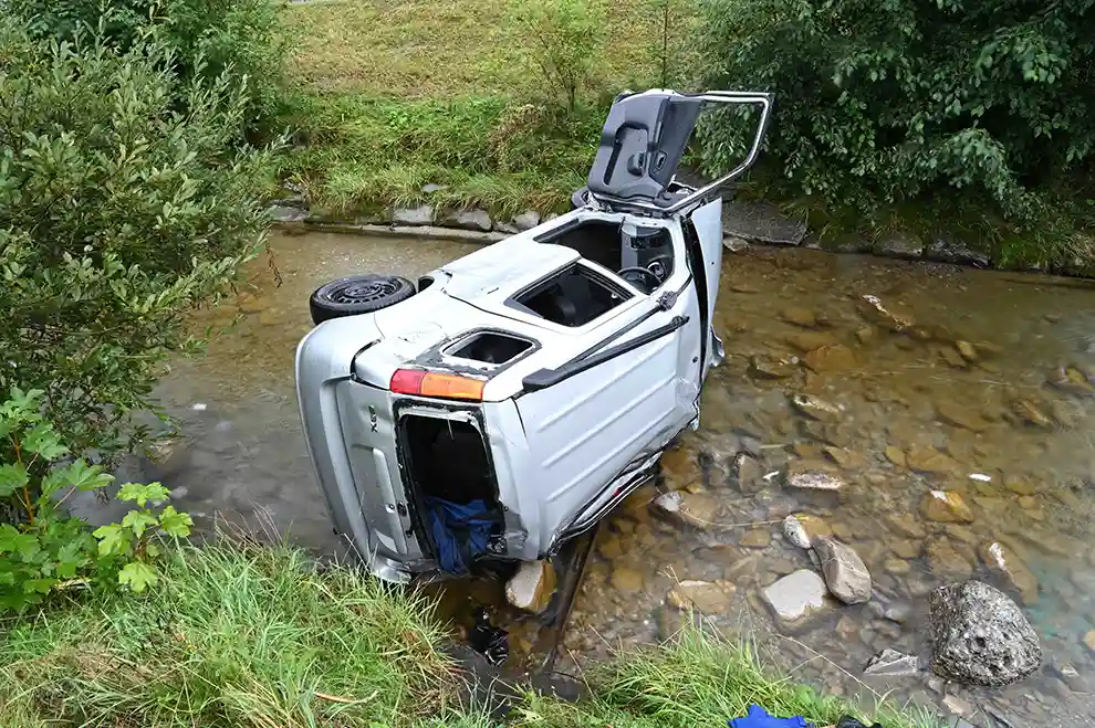 Diverse Verkehrsunfälle über das Wochenende LU – mehrere Personen verletzt