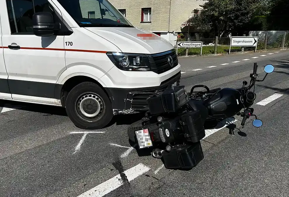 Hugelshofen TG – Motorradfahrerin verletzt